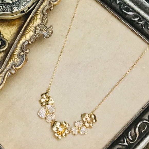 KATE SPADE • Gold Precious Pansy Collar Necklace - Picture 4 of 4